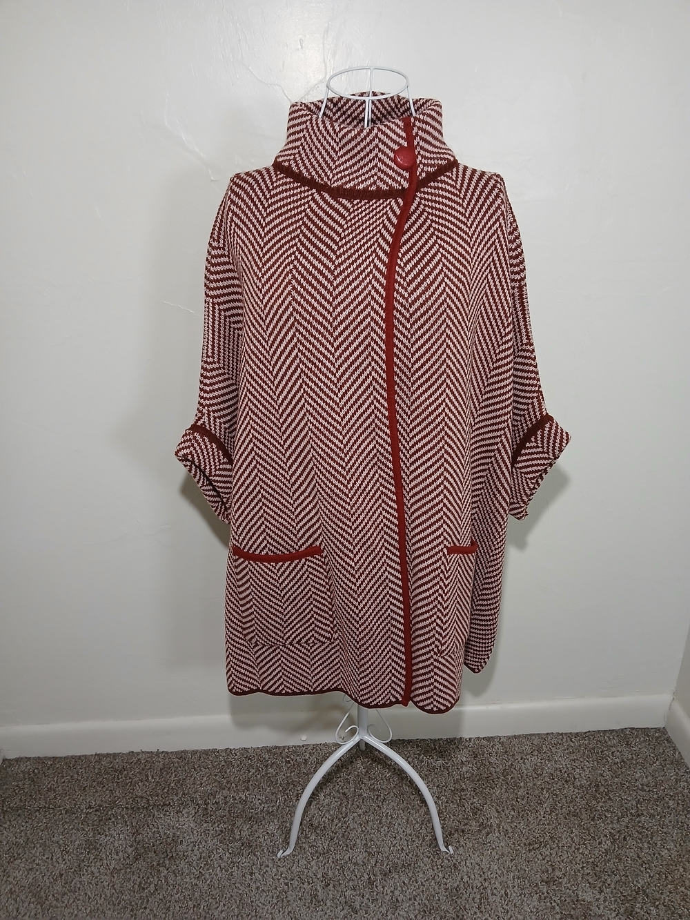 Maroon & Beige Chevron Riding Cape One Size Button Closure Front Pockets NWT